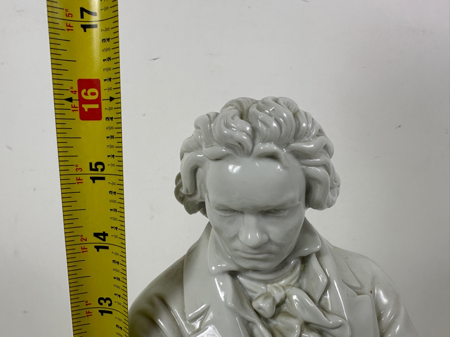 Kister Porcelain Scheibe-Alsbach Beethoven Figurine 16'H [Photo 8]