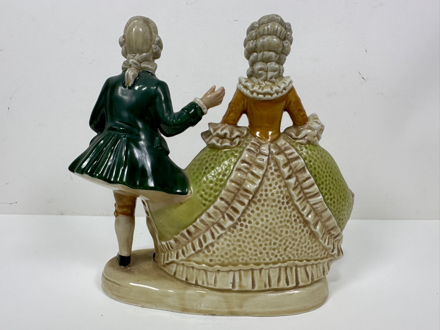 Vintage German Democratic Republic (GDR) Wagner & Apel Porcelain Figurine 7'H [Photo 2]