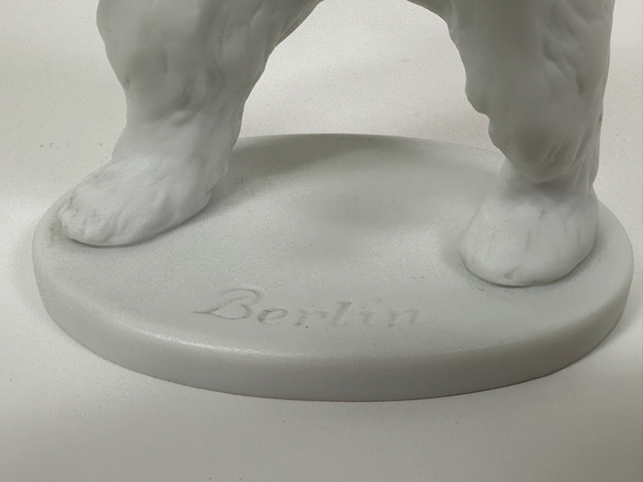 Vintage German Kaiser White Bisque Bear 'Berlin' Figurine 5.25'H [Photo 2]