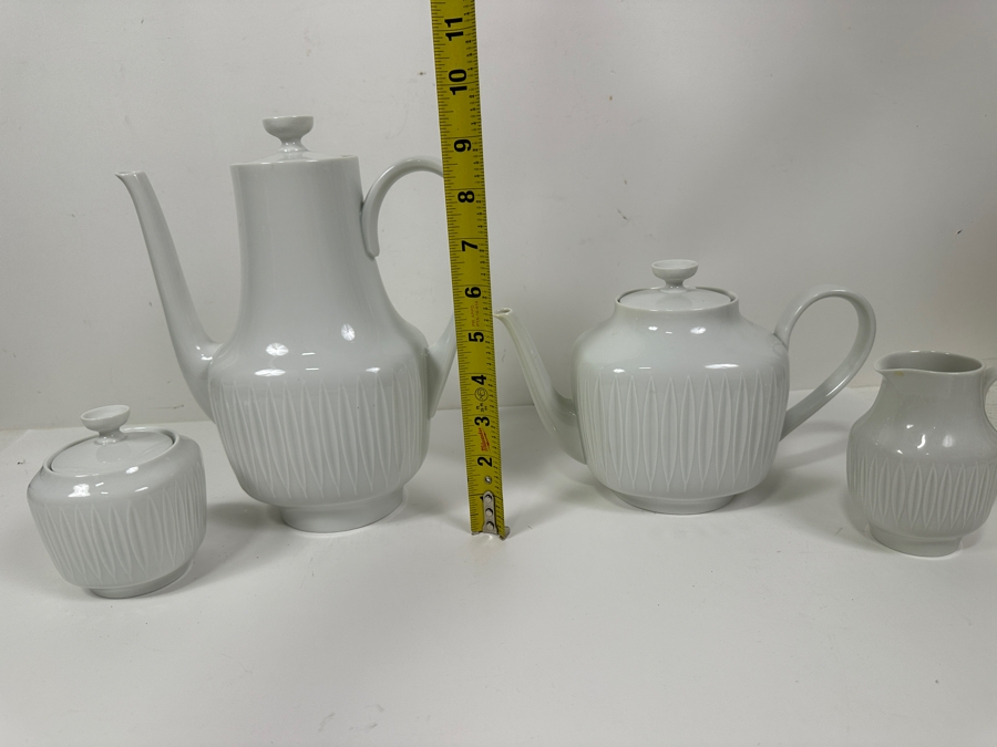 Vintage Mid-Century Modern Lorenz Hutschenreuther White Porcelain Coffee And Tea Service [Photo 9]