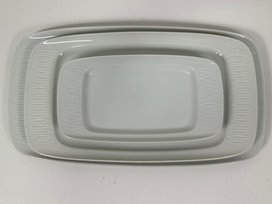 Vintage Mid-Century Modern Lorenz Hutschenreuther White Porcelain (3) Serving Platters: 9'L, 13'L & 15'L [Photo 5]