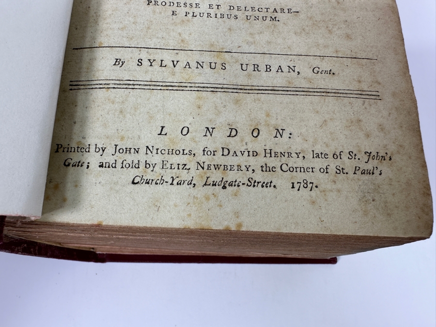 Antique 1787 Hardbound Book Of The Gentleman's Magazine London Volume LVII With Rare First English Printing Of The United States Constitution - See Photos For A Sampling Of Articles Estimate $3,000 [Photo 7]