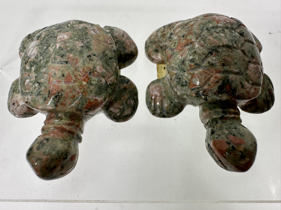 (2) Hand Carved Green Stone Turtle Figurines [Photo 2]