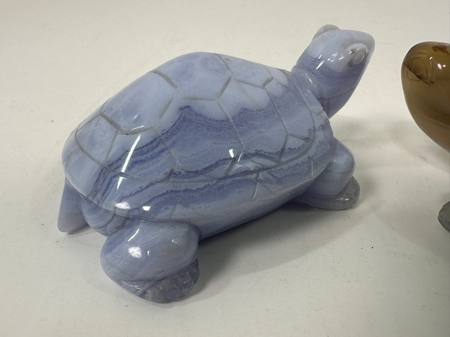 Pair Of Hand Carved Stone Agate Turtle Figurines 2.75'L [Photo 2]