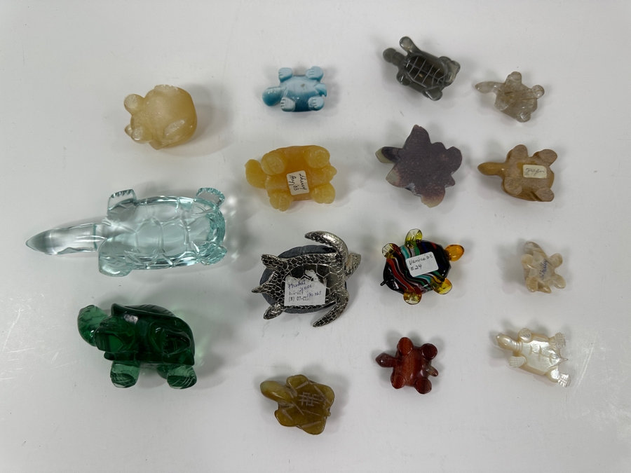 Collection Of (15) Hand Carved Stone And Glass Turtle Figurines [Photo 19]