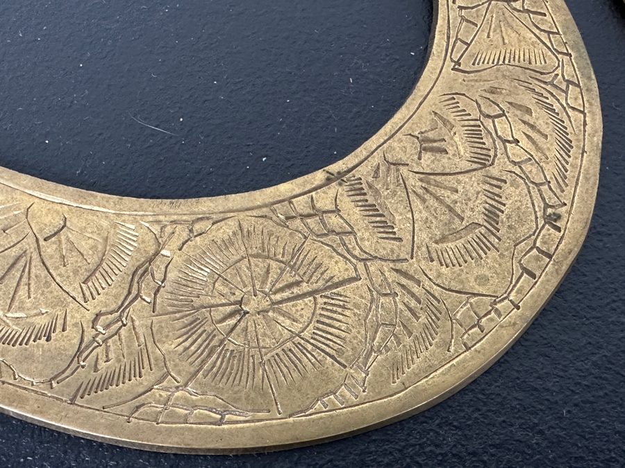 Solid Brass Decorative Om Symbol Wall Hanging 12.5 X 12.5 [Photo 2]