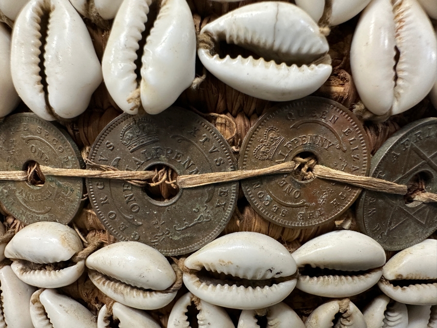 Vintage Handmade African Cowrie Shell Leather Woven Basket 8.5W X 8H [Photo 9]