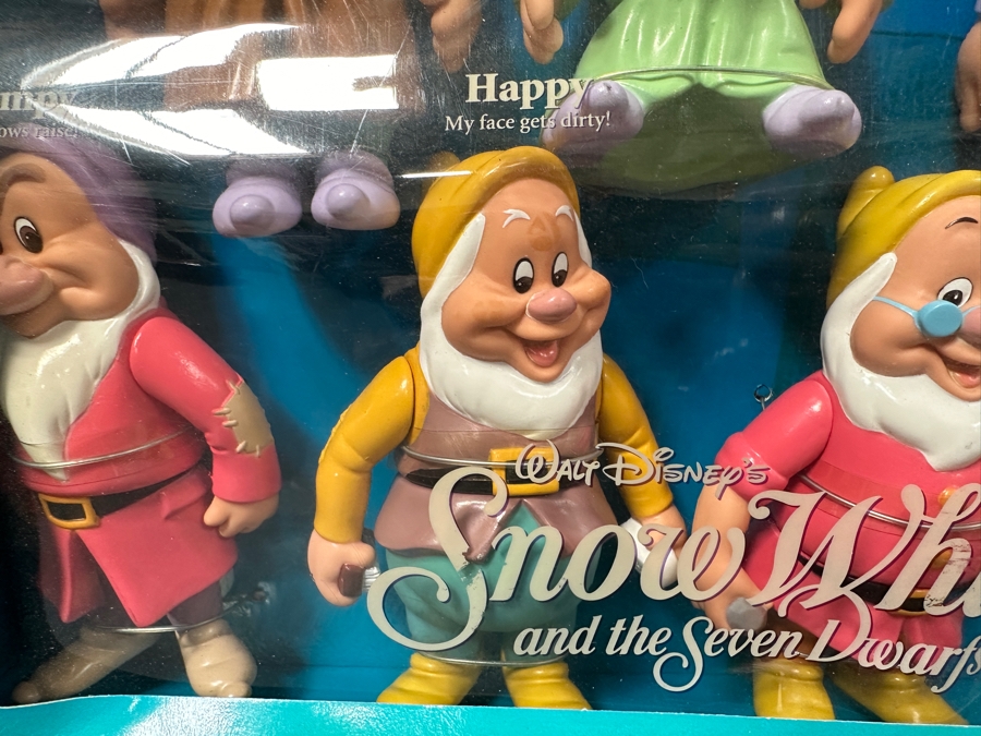 Vintage 1992 Mattel Walt Disney's Snow White And The Seven Dwarfs Gift Set 5278 In Original Box 18 X 13.5 [Photo 4]