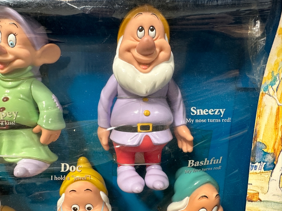 Vintage 1992 Mattel Walt Disney's Snow White And The Seven Dwarfs Gift Set 5278 In Original Box 18 X 13.5 [Photo 7]