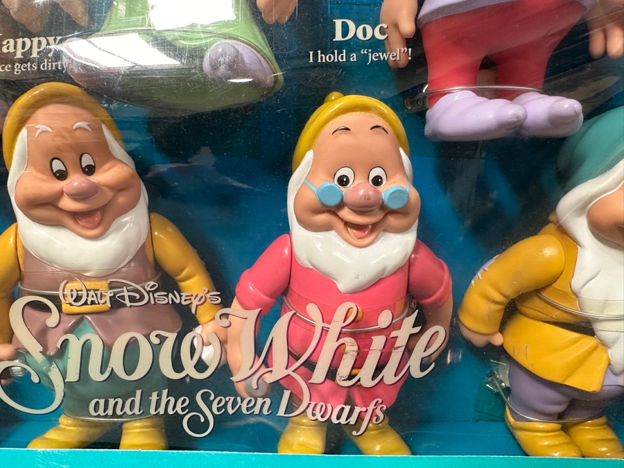 Vintage 1992 Mattel Walt Disney's Snow White And The Seven Dwarfs Gift Set 5278 In Original Box 18 X 13.5 [Photo 5]