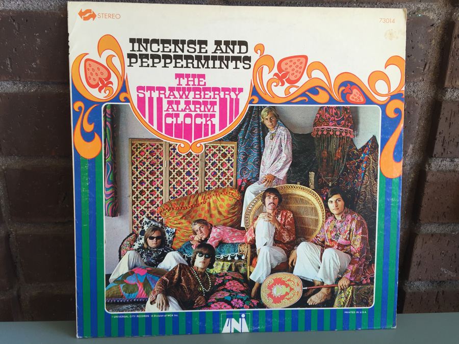 Strawberry Alarm Clock ‎- Incense And Peppermints - UNI Records ‎- 73014