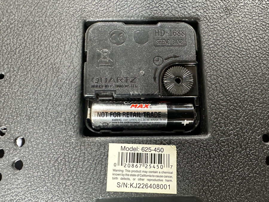 Just Added - Vintage Howard Miller Wall Clock 15.5'W [Photo 4]