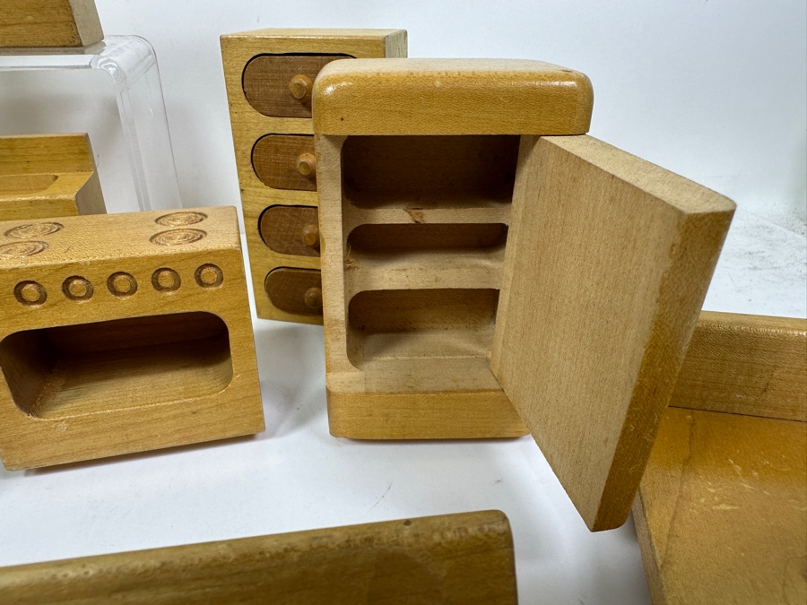 Just Added - Antonio Vitali And Kurt Naef Vintage Mid-Century Modern 'Playforms' Wooden Dollhouse Furniture By Creative Playthings [Photo 16]