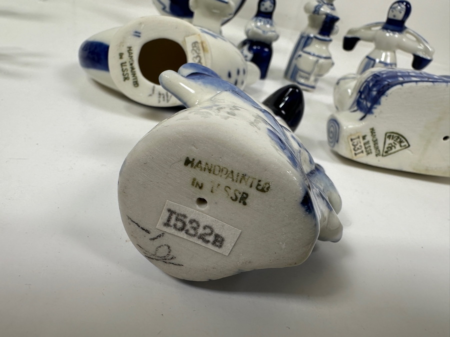 Just Added - Collection Of Vintage USSR Folk Art Hand Painted Russian Ceramic Blue & White Figurines [Photo 12]