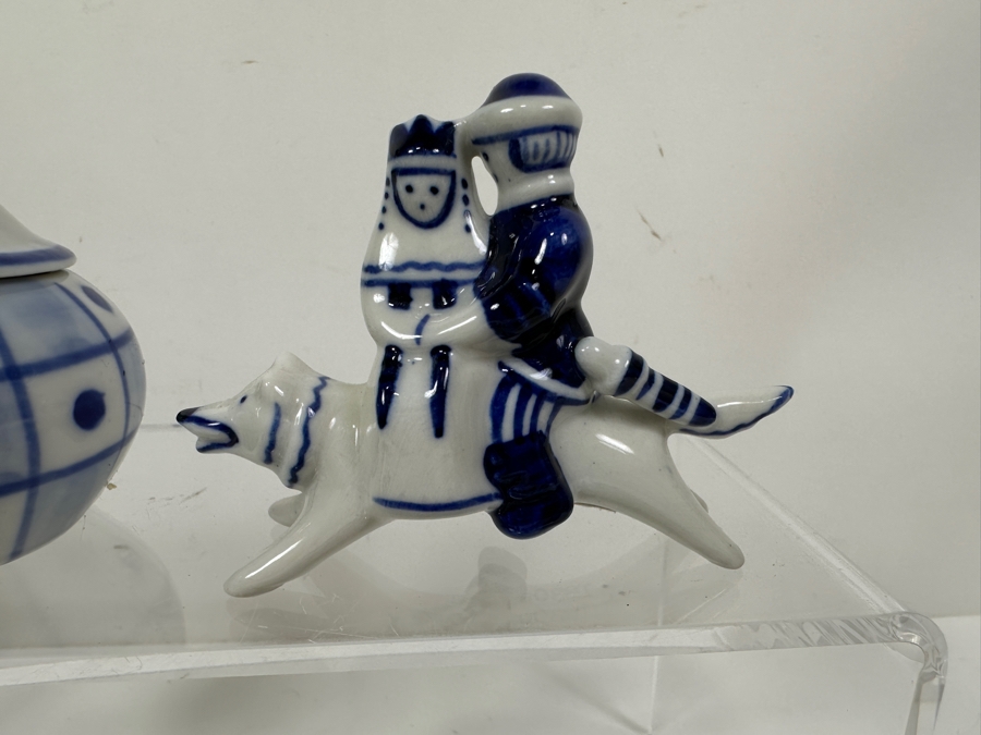 Just Added - Collection Of Vintage USSR Folk Art Hand Painted Russian Ceramic Blue & White Figurines [Photo 6]