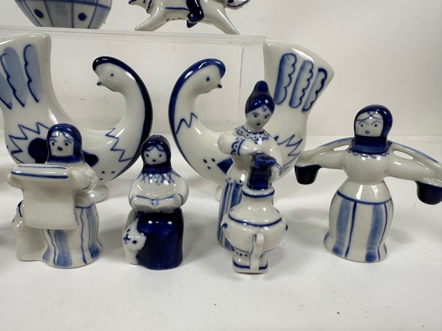Just Added - Collection Of Vintage USSR Folk Art Hand Painted Russian Ceramic Blue & White Figurines [Photo 4]
