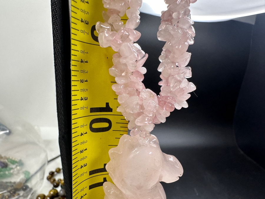 Just Added - Rose Quartz Beaded 20' Necklace With Sterling Silver Clasp And Carved Rose Quartz Seahorse Pendant [Photo 5]