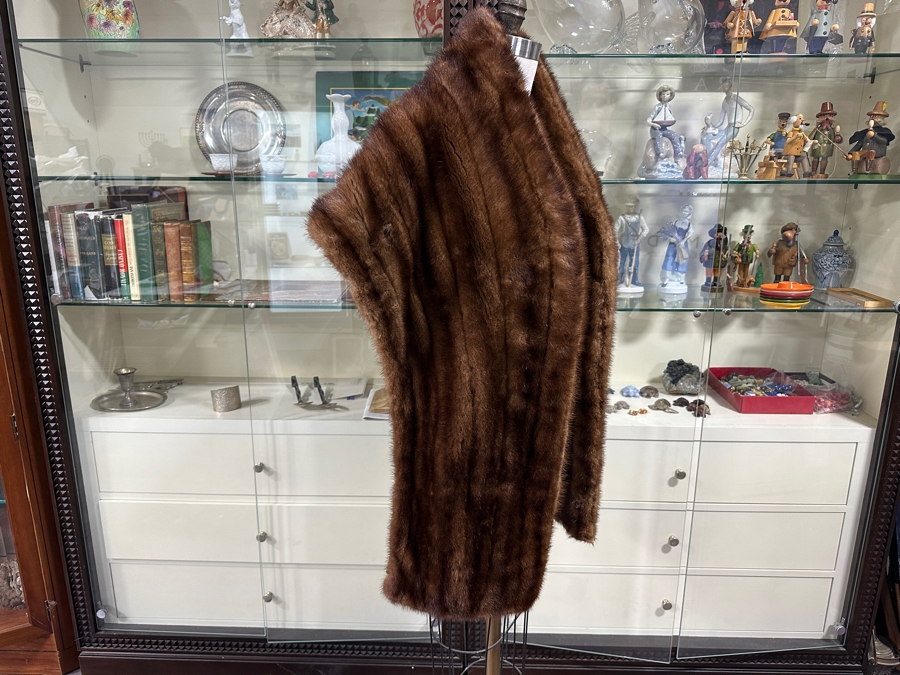 Just Added - Vintage Fur Wrap Shawl 78'L [Photo 3]