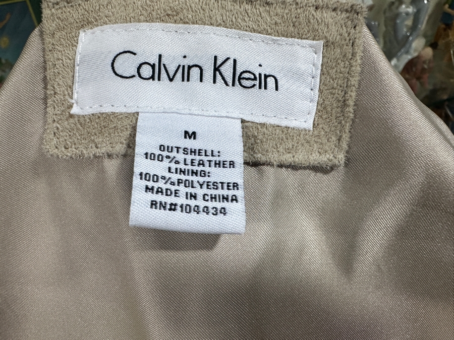 Just Added - Men's Calvin Klein Suede Leather Jacket Size M [Photo 3]
