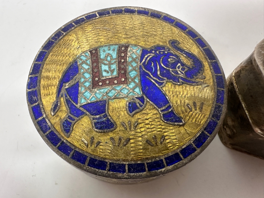 Just Added - Pair Of Vintage Sterling Silver Boxes 45.8g [Photo 3]