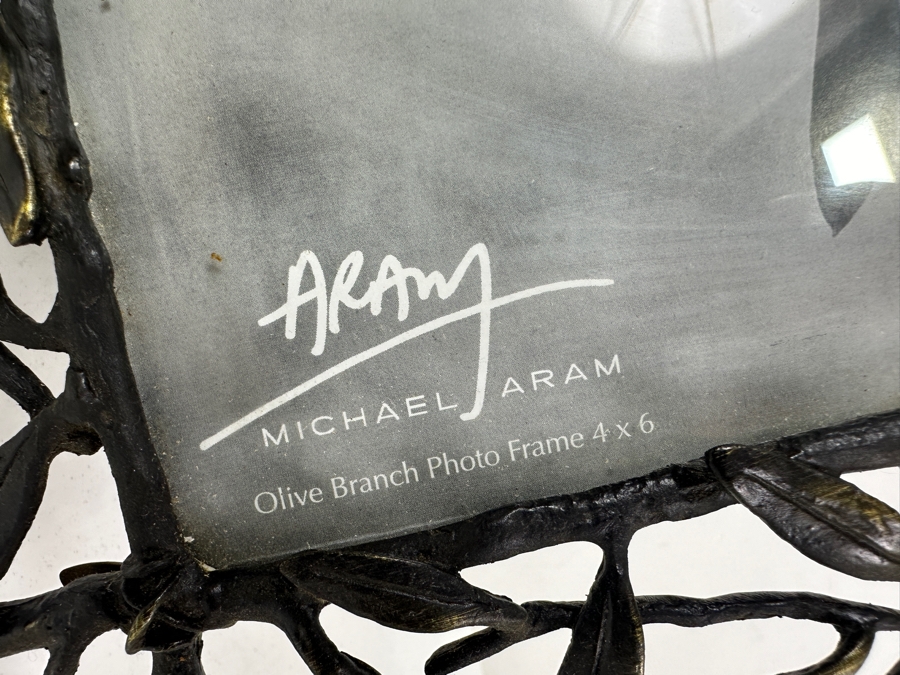 Just Added - Michael Aram Olive Branch Photo Frame 4 X 6 And Jay Strongwater Photo Frame [Photo 7]