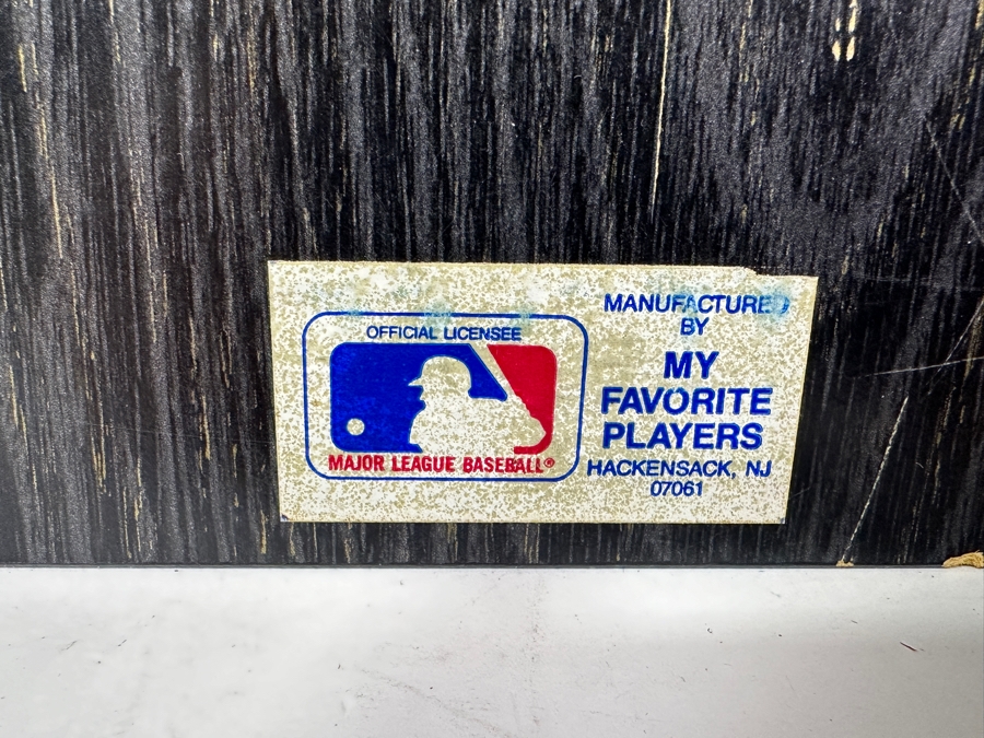 Limited Edition Autographed Mickey Mantle Wall Plaque 12 X 15 [Photo 9]