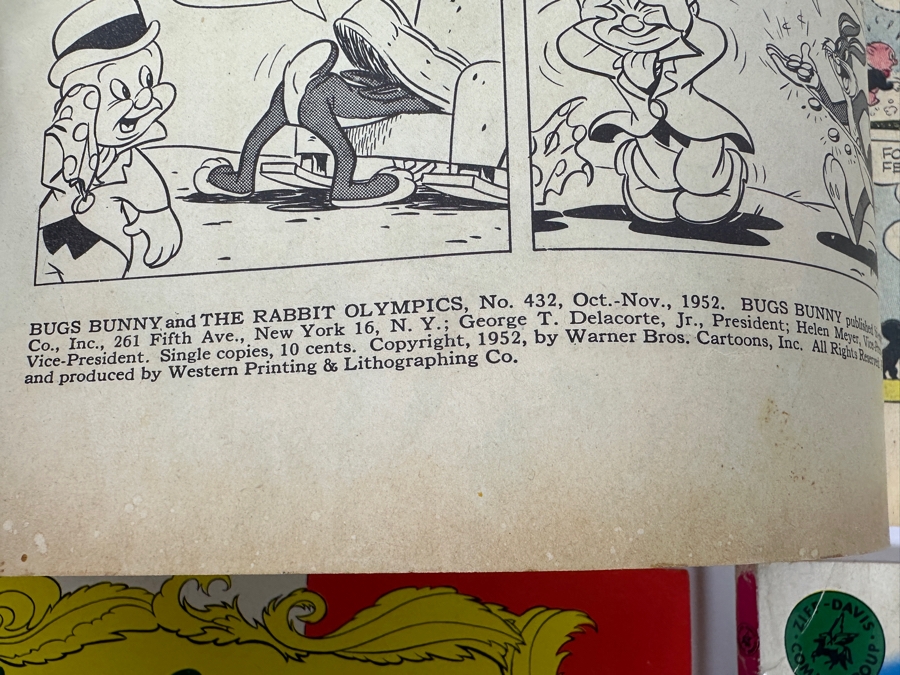 (6) Vintage 1950s Comic Books: 10 cent Dell Bugs Bunny, 10 Cent DC Comics Leading Comics, Dell Bugs Bunny's Christmas Funnies, Dell Santa Claus Parade & Dell Woody Woodpecker's Back To School [Photo 12]