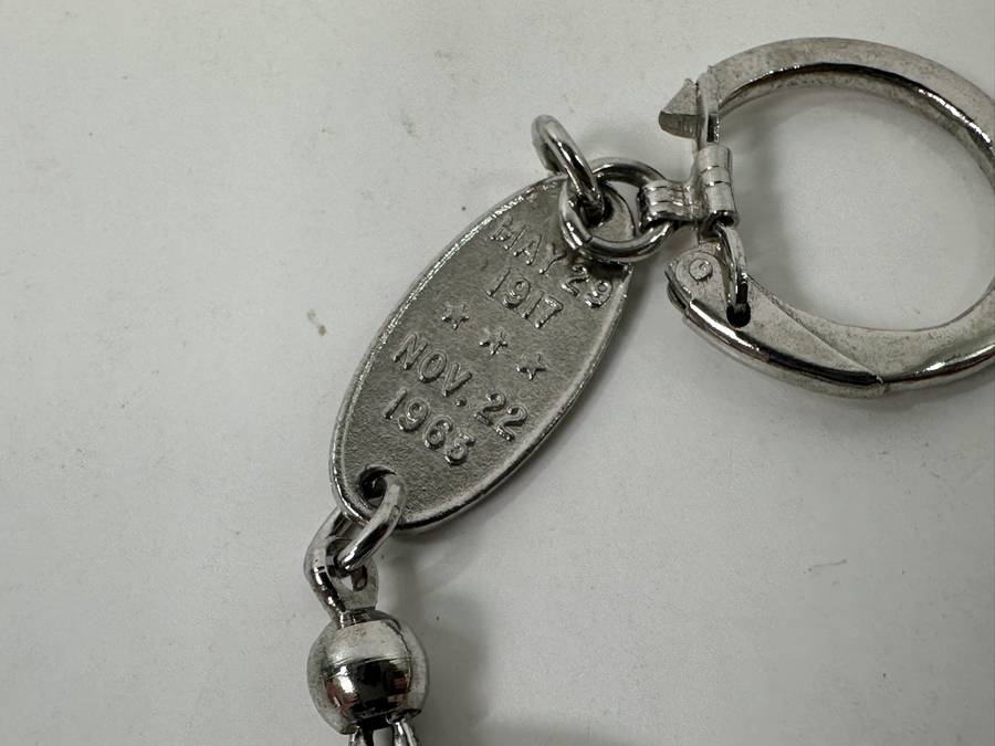 90% Silver Kennedy Half Dollar Key Chain and Bicentennial Eisenhower Dollar Key Chain [Photo 5]