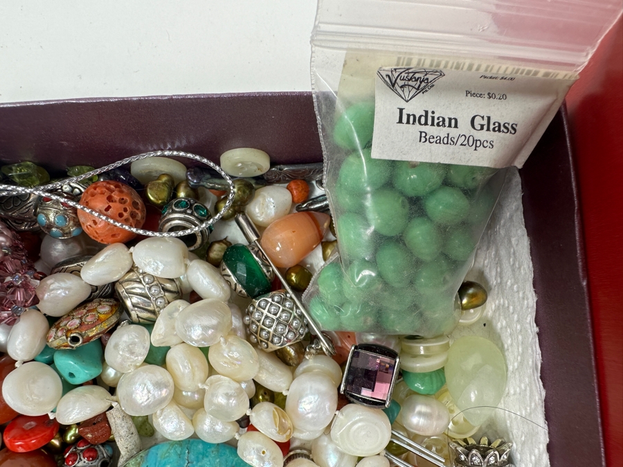 Just Added - Collection Of Various Beads And Jewelry - See Photos [Photo 11]