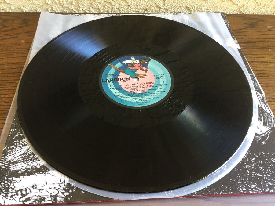 While The Billy Boils - A Panorama Of Australian Folklore - Larrikin - LRD-901- 2 x Vinyl [Photo 6]
