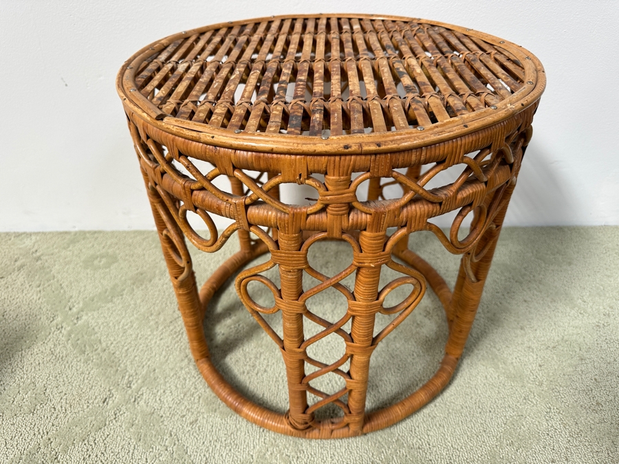 Just Added - Vintage Rattan Round Side Table 17.5W X 17.5H [Photo 4]