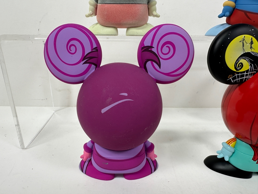 (4) Disney Shorts Vinyl Collectible Toy Art By Francisco Herrera: Mickey Mouse, Cheshire Cat From Disney's Alice In Wonderland, Genie Aladdin & Sally From Tim Burton's The Nightmare Before Christmas - Some Prototypes Directly From The Manufacturer 4.5'H [Photo 9]