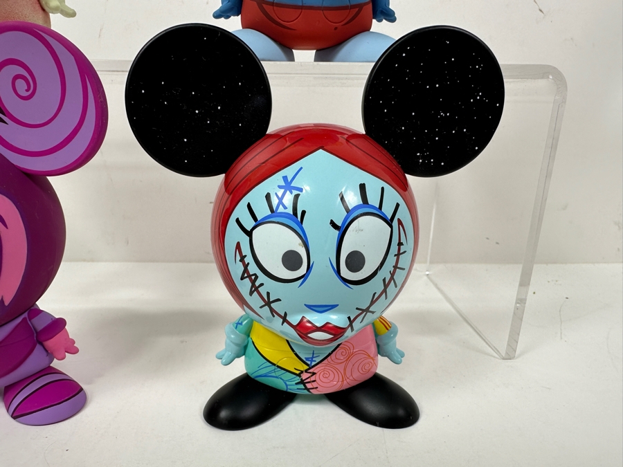(4) Disney Shorts Vinyl Collectible Toy Art By Francisco Herrera: Mickey Mouse, Cheshire Cat From Disney's Alice In Wonderland, Genie Aladdin & Sally From Tim Burton's The Nightmare Before Christmas - Some Prototypes Directly From The Manufacturer 4.5'H [Photo 4]