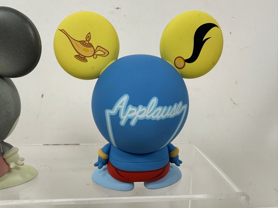 (4) Disney Shorts Vinyl Collectible Toy Art By Francisco Herrera: Mickey Mouse, Cheshire Cat From Disney's Alice In Wonderland, Genie Aladdin & Sally From Tim Burton's The Nightmare Before Christmas - Some Prototypes Directly From The Manufacturer 4.5'H [Photo 11]