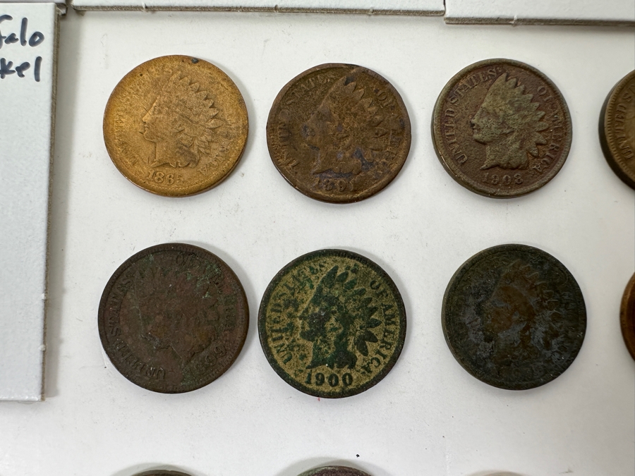 Bag of Obsolete Coins including Silver [Photo 16]