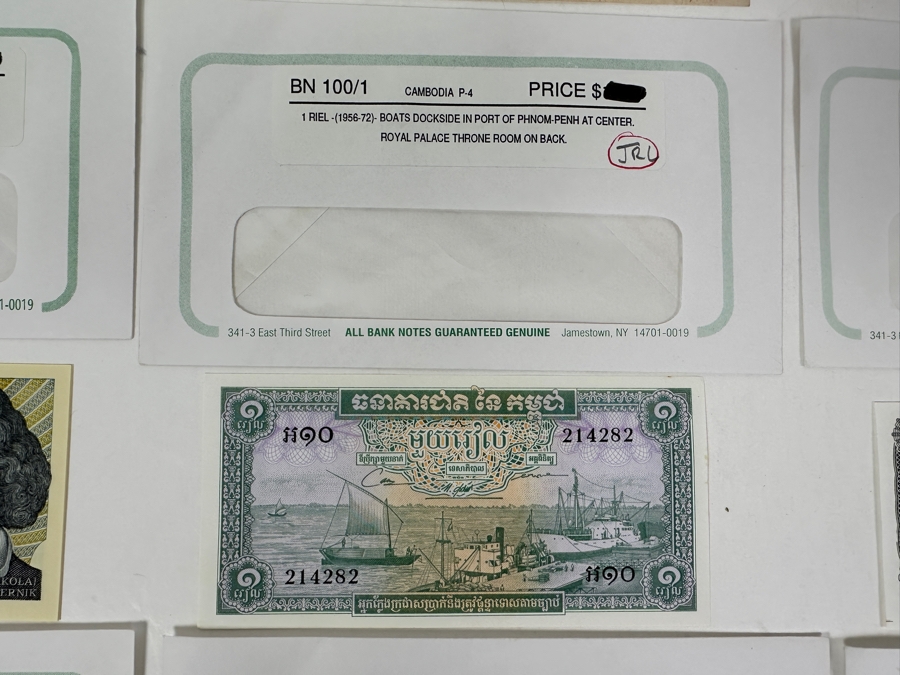 Lot of (13) Uncirculated World Notes in Jamestown Envelopes [Photo 7]