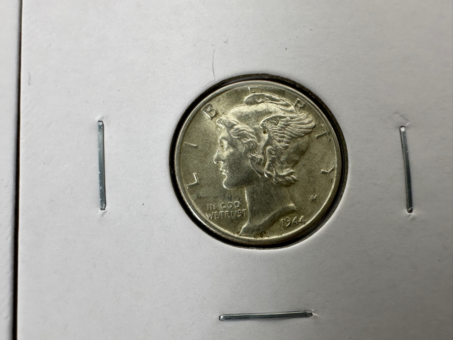 Eight High-Grade Vintage Mercury Dimes 90% Silver [Photo 7]