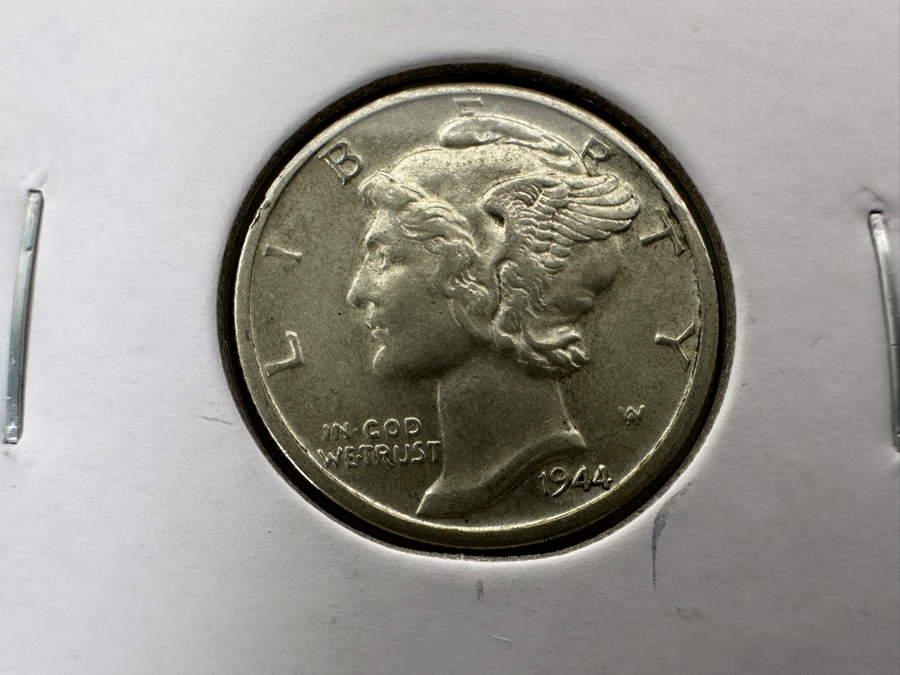 Eight High-Grade Vintage Mercury Dimes 90% Silver [Photo 4]