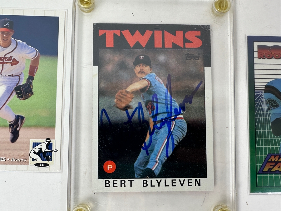 Baseball, Football, Basketball & Hockey Trading Cards Featuring Rookie Cards And Signed Cards - See Photos [Photo 16]