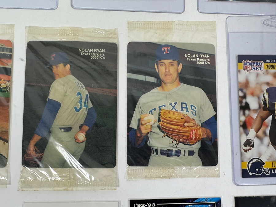 Huge Lot Of Top Player Baseball, Football, Basketball & Hockey Trading Cards Featuring Rookie Cards And Autographs - See Photos [Photo 22]