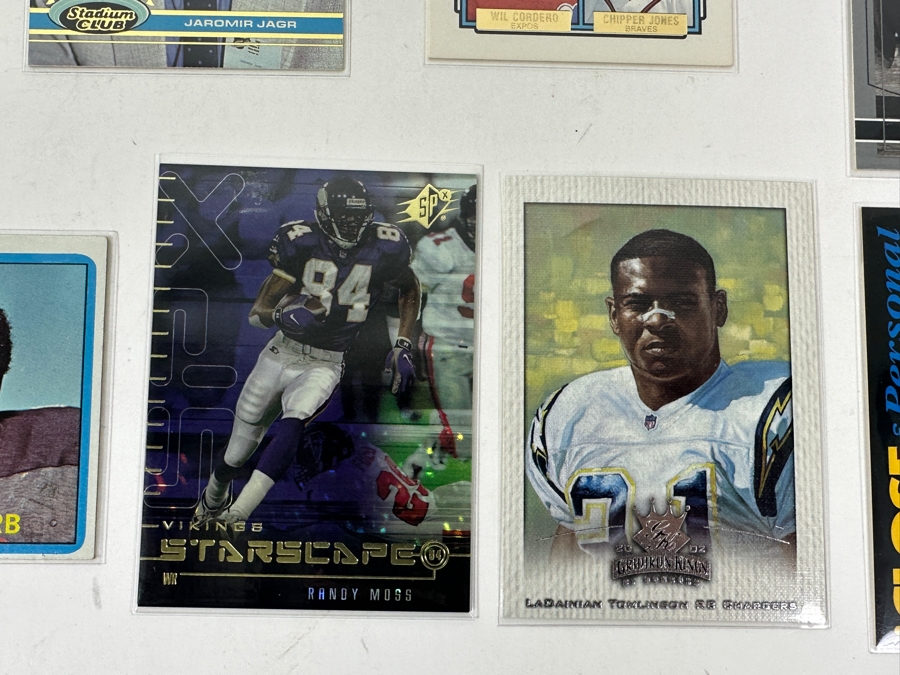 Huge Lot Of Top Player Baseball, Football, Basketball & Hockey Trading Cards Featuring Rookie Cards And Autographs - See Photos [Photo 15]