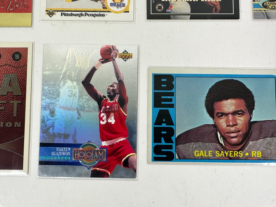 Huge Lot Of Top Player Baseball, Football, Basketball & Hockey Trading Cards Featuring Rookie Cards And Autographs - See Photos [Photo 16]