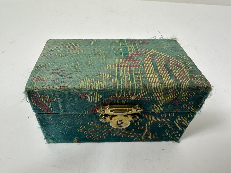 Asian Ying/Yang Jade Balls in Presentation Case [Photo 4]