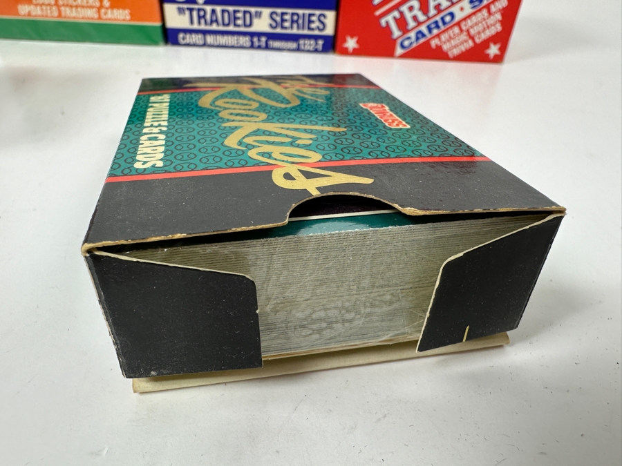 1986 & 1988 Topps Rookies/Traded, 1986 & Factory Sealed 1987 Fleer Rookies/Traded, 1987 Donruss Rookies & 1988 Score Rookies Baseball Cards Factory Sets [Photo 10]