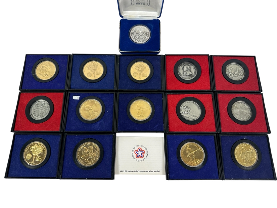 (15) Vintage Bicentennial Commemorative Medals