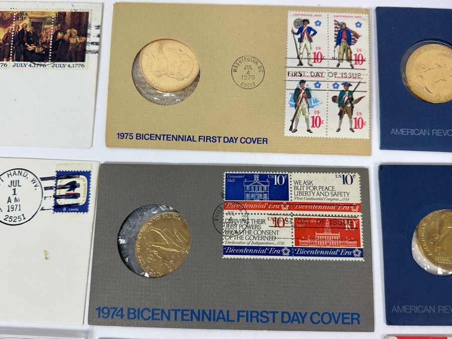 Vintage Bicentennial Collectibles Lot Featuring (5) $2 Dollar Bills, Bicentennial First Day Covers, Bicentennial Proof Coin Sets & Bicentennial Commemorative Medals Marking The 200th Anniversary Of The American Revolution - See Photos [Photo 13]