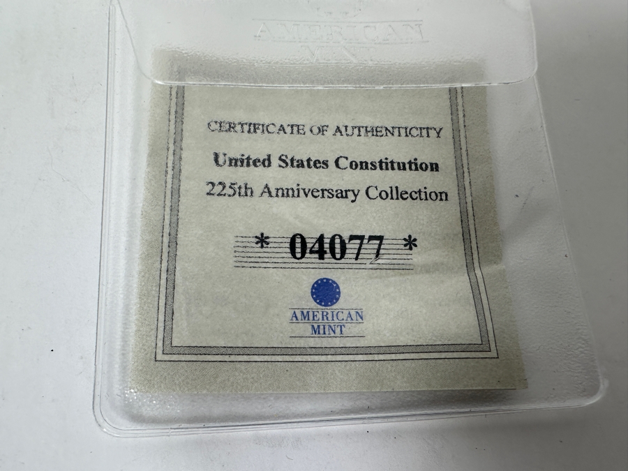 Vintage Bicentennial Collectibles Lot Featuring (5) $2 Dollar Bills, Bicentennial First Day Covers, Bicentennial Proof Coin Sets & Bicentennial Commemorative Medals Marking The 200th Anniversary Of The American Revolution - See Photos [Photo 23]