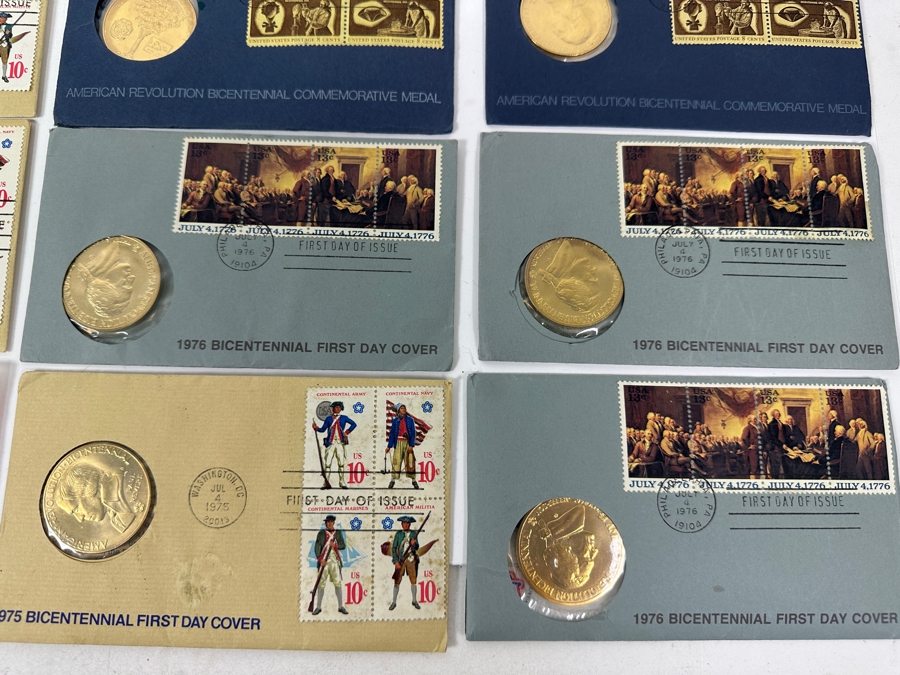 (24) Vintage Bicentennial First Day Covers Each Featuring A Commemorative Medal Marking The 200th Anniversary Of The American Revolution [Photo 7]