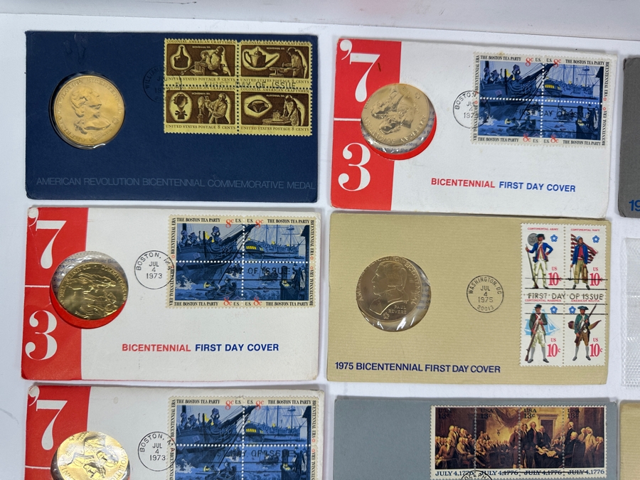 (24) Vintage Bicentennial First Day Covers Each Featuring A Commemorative Medal Marking The 200th Anniversary Of The American Revolution [Photo 2]