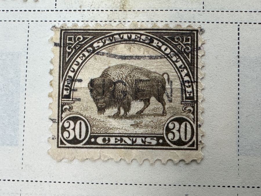 Vintage United Stamps / Foreign Postage Stamp Collection Including Stamps From China - See Photos [Photo 17]